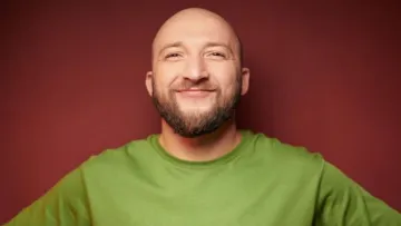 «Не хотів поблажок»: зірка «Кайдашів» Кравчук розповів, як приховував професію на фронті